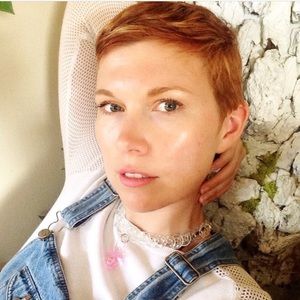 Meet your Posher, Reba